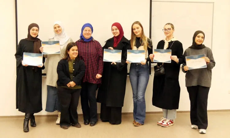 FEDU Honors Outstanding Students with Dean’s Honor List Certificates