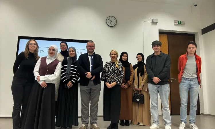 Knowledge, Art & Inquiry: Dr. Damir Kahrić Inspires Students to Think Beyond Methodology (VACD Special)